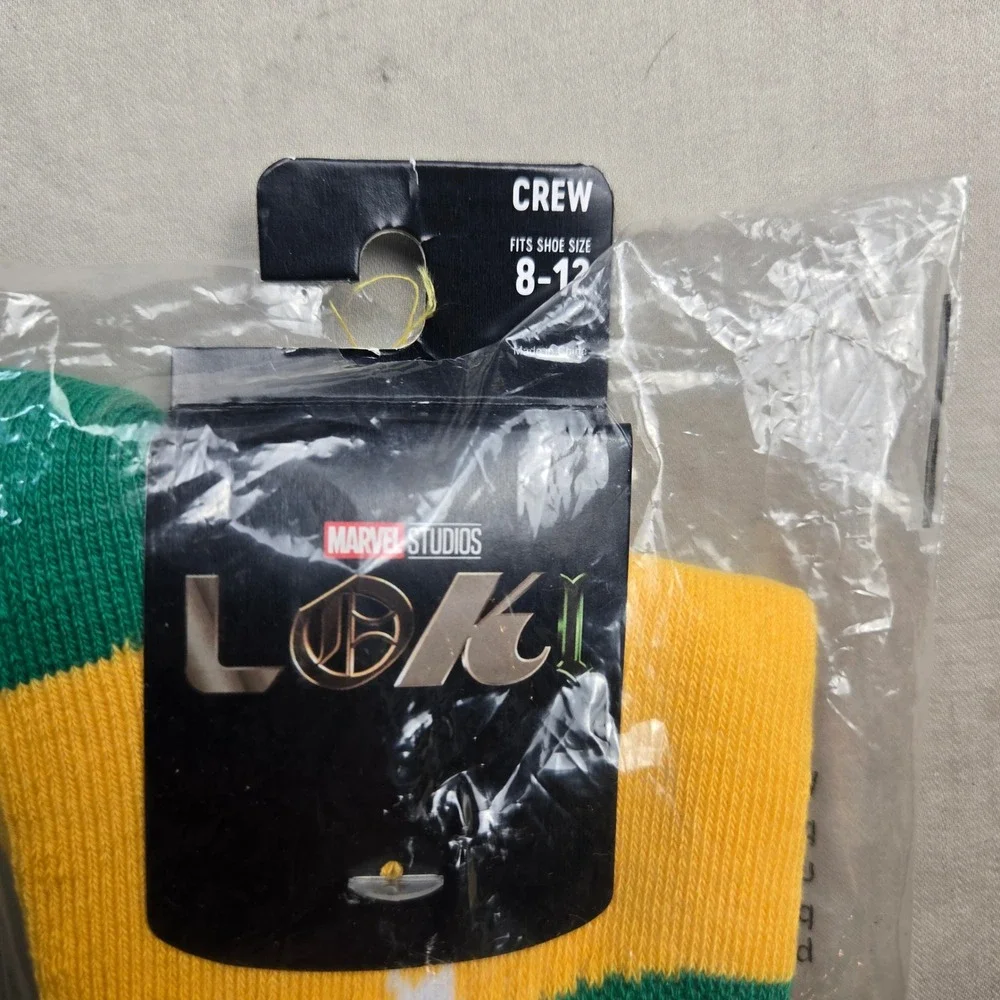 Marvel Studios Loki‎ Crew Socks Green Gold Stars Men Shoe Size 8-12 Bioworld NEW
